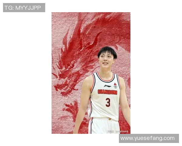 胡明轩：从青涩少年到篮球场上的璀璨明星之路与成长故事