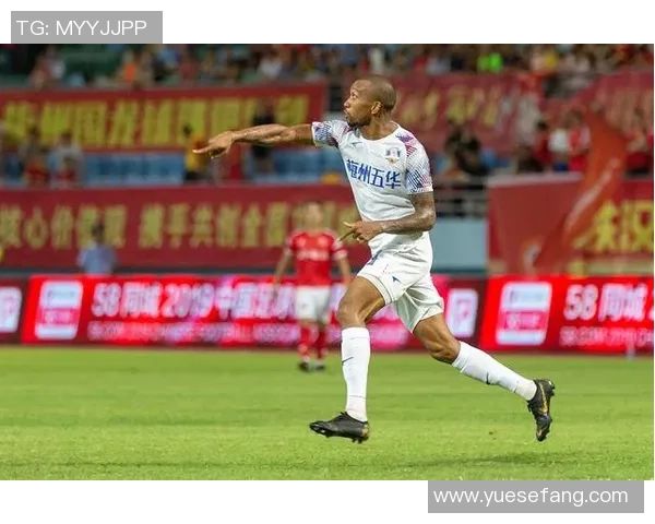 S多利与沙佩的精彩对决揭示足球战术与团队协作的完美结合