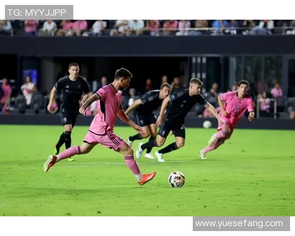 佩雷拉迎战曼特宁独立争夺南美洲足球赛季重要胜利