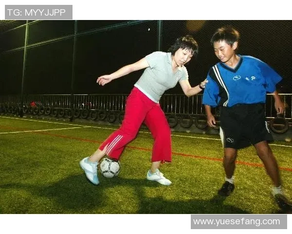 法国女足迎战韩国女足力争在国际赛场上再创佳绩