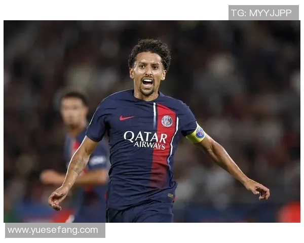 马尔基尼奥斯的传奇之路:从青涩少年到足球巨星的成长历程 马尔基尼奥斯的传奇之路:从青涩少年到足球巨星的成长历程