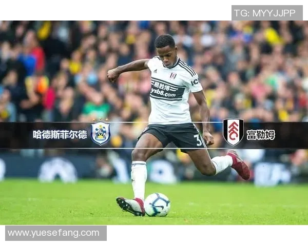 富勒姆与哈德斯菲尔德激战正酣比分揭晓精彩瞬间回顾 富勒姆与哈德斯菲尔德激战正酣比分揭晓精彩瞬间回顾