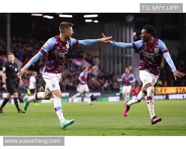 曼联与伯恩利对决前瞻分析战术布局与球员状态全解析 曼联与伯恩利对决前瞻分析战术布局与球员状态全解析