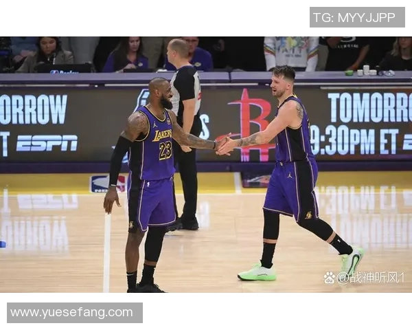 湖人对阵鹈鹕精彩直播回顾及赛后分析全记录 湖人对阵鹈鹕精彩直播回顾及赛后分析全记录