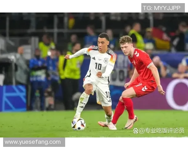 穆西亚拉崛起之路：从青训天才到足球场上的新星