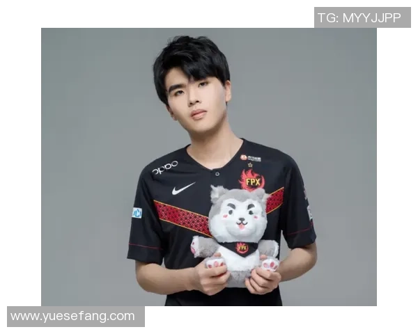 FPX团队协作在挑战者杯中的精彩表现与战术分析